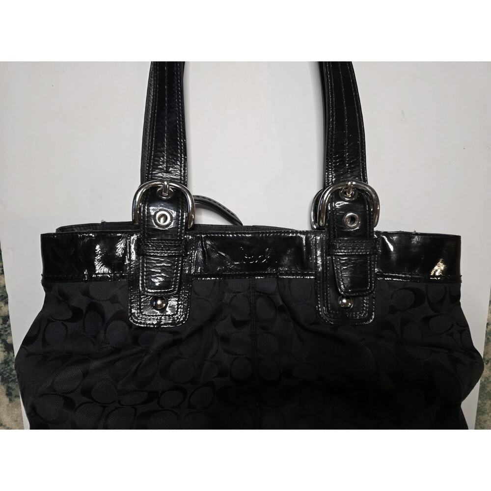 Coach Black Signature C Jacquard Patent Leather Shoulder Bag F13742 - Picture 14 of 16